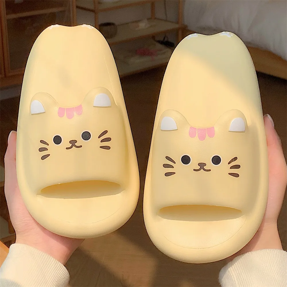 Cute Yellow Cat Indoor Beach Slippers Women Men Summer Platform Shoes Soft EVA Thick Sole Girls Bathroom Slides