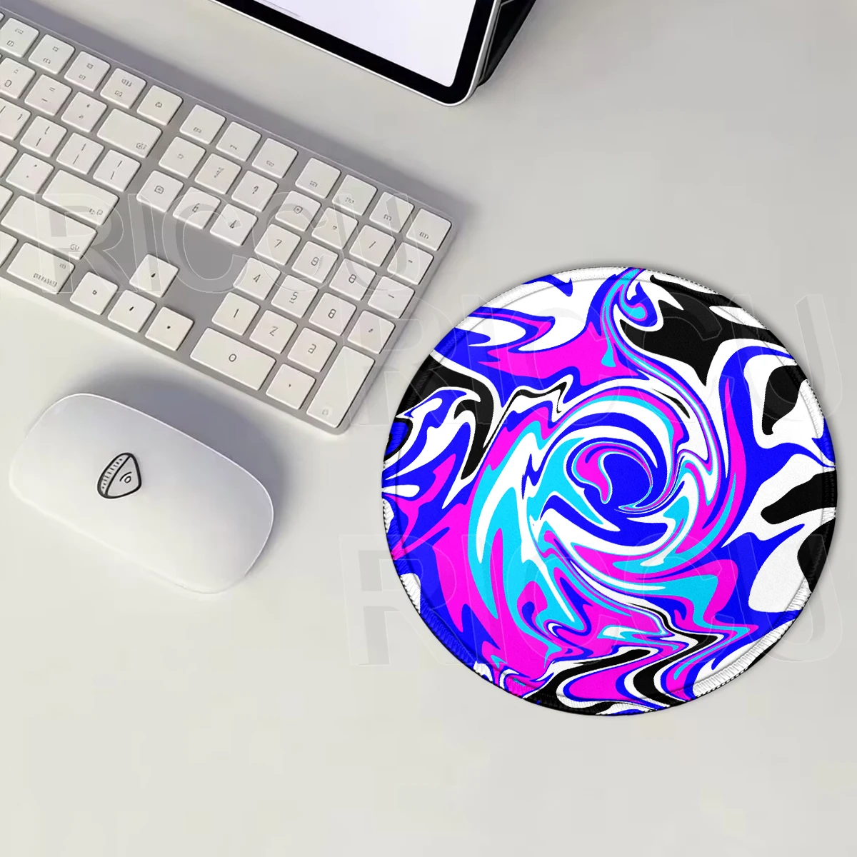 Strata Liquid Mouse Pad Round Desktop Protection Desk Mat E-Sports Rubber Lock Edges Mouse Mat Office Accessories CupPad Playpad