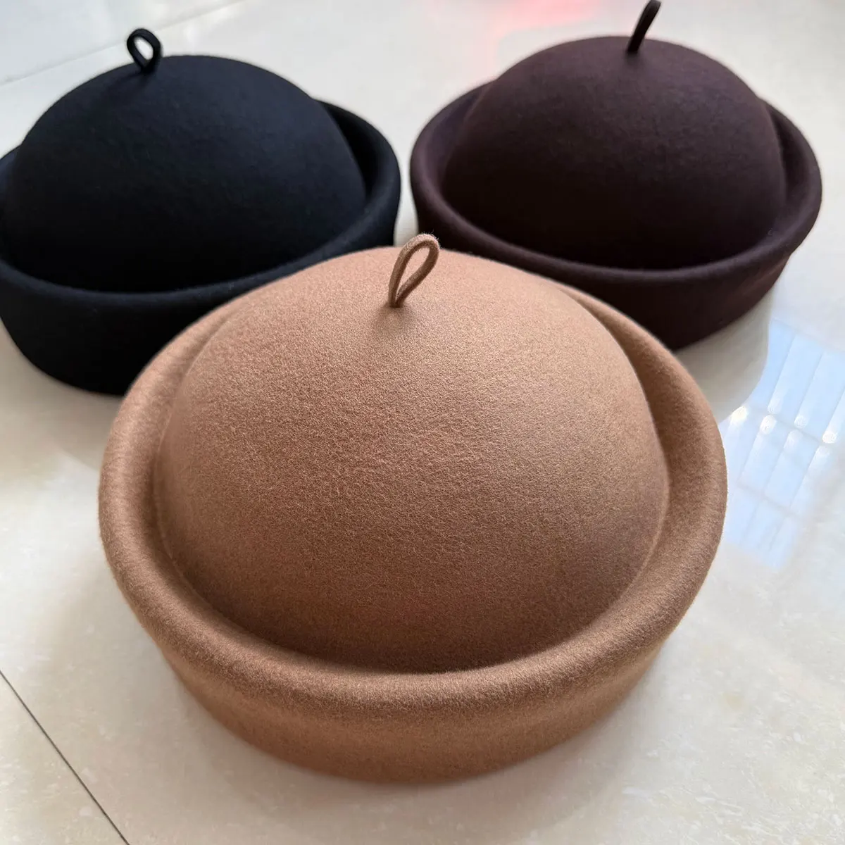 French Minimalist Classic Wool Beret Top Hat Women Retro Elegant Basin Hat Fashion Rolled Edge Landlord Hat Painter's Hat