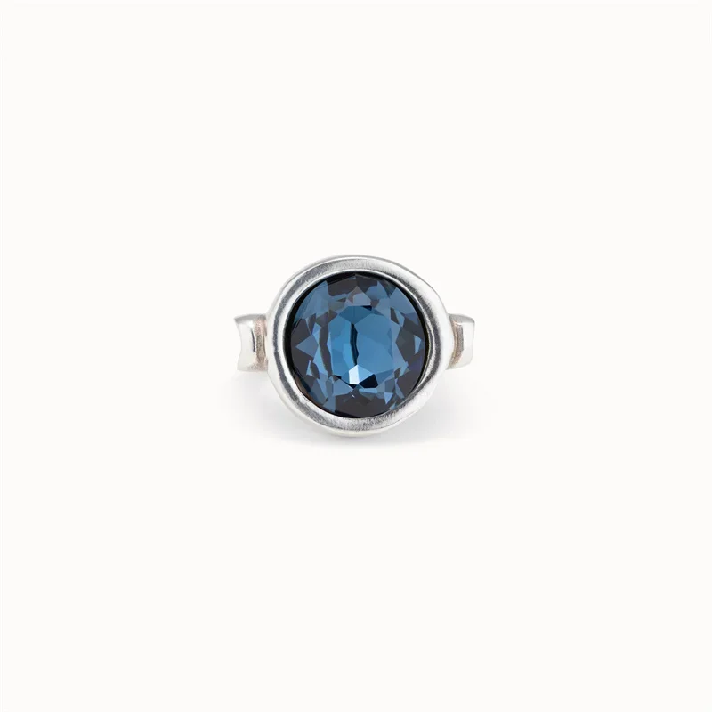 European and American noble beautiful exquisite blue crystal rings women's jewelry