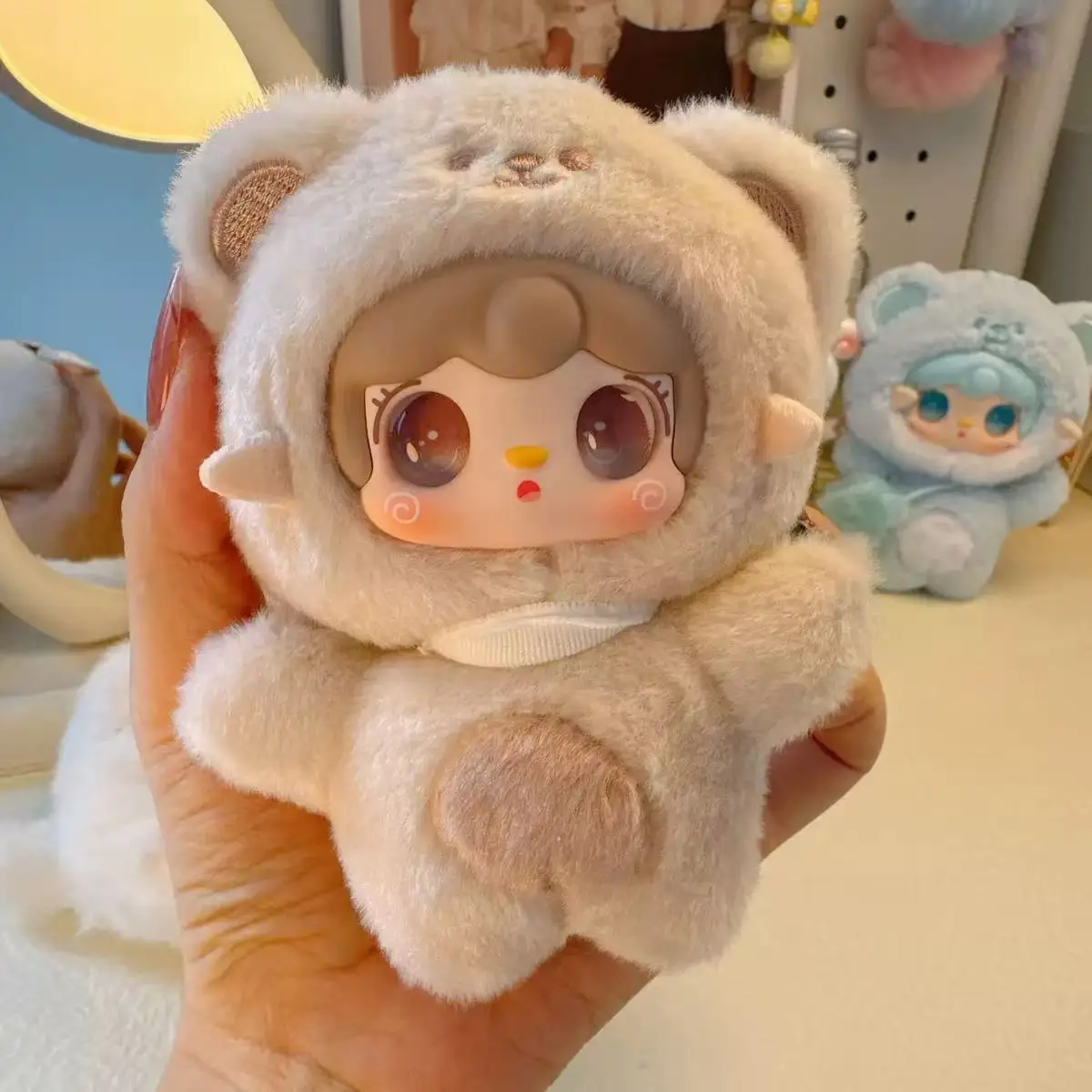 새로운 정품 유키 V4 테이크 어 바이트 오브 시리즈 베어 블라인드 박스 비닐 페이스 인형 장난감 펜던트 귀여운 컬렉션 장식품 생일 선물