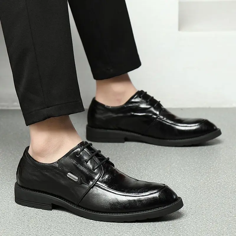 Fashionable Leather Men Dress Shoes Wedding Party Dance Shoes Autumn British Casual Business Formal Shoe Designer Flats