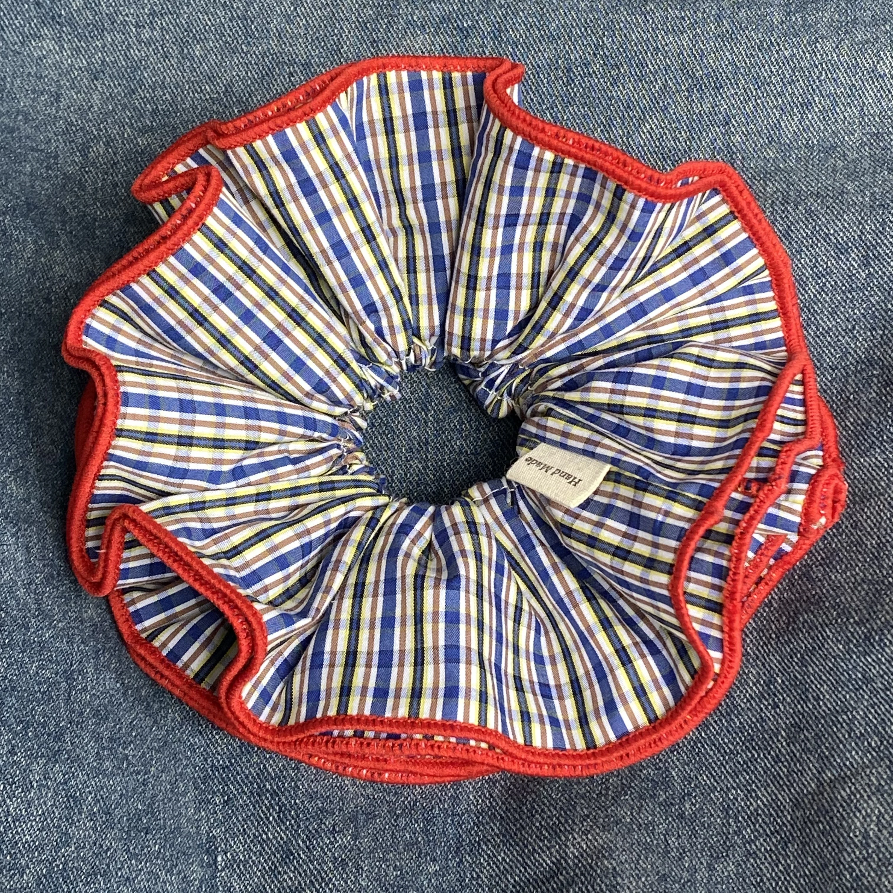 1개의 절묘한 수제 모자: 패셔너블한 자외선 차단 및 세련된 데일리웨어를 위한 독특한 디자인