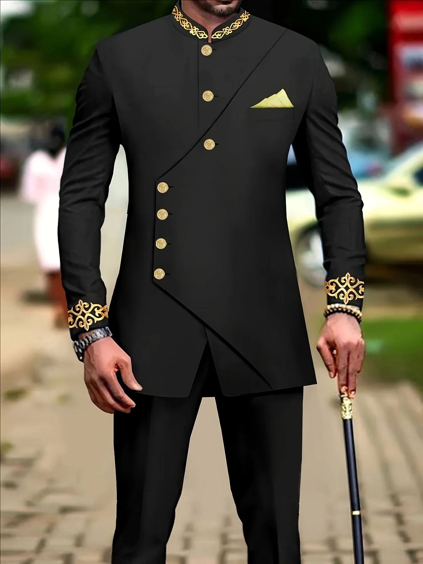 

Men's casual two-piece suit set with long sleeves, mid-length jacket and trousers.