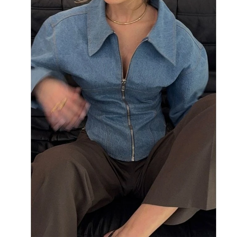Versatile Temperament Daily Jacket with Retro Feel  Blue Denim Collar  Zipper Cardigan  Cinched Waist for Slimming Effect