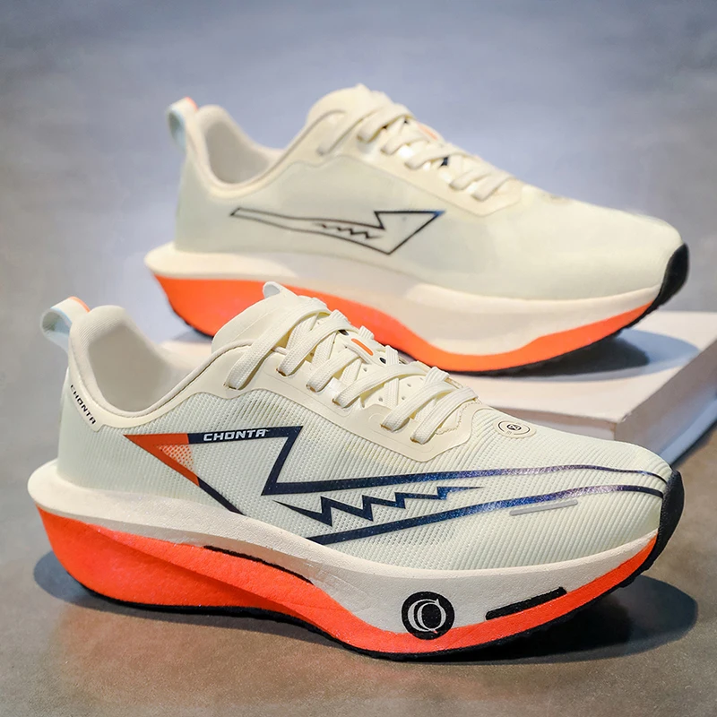 Running Shoe Carbon - Sepatu Lari Kasual Pria dengan Papan