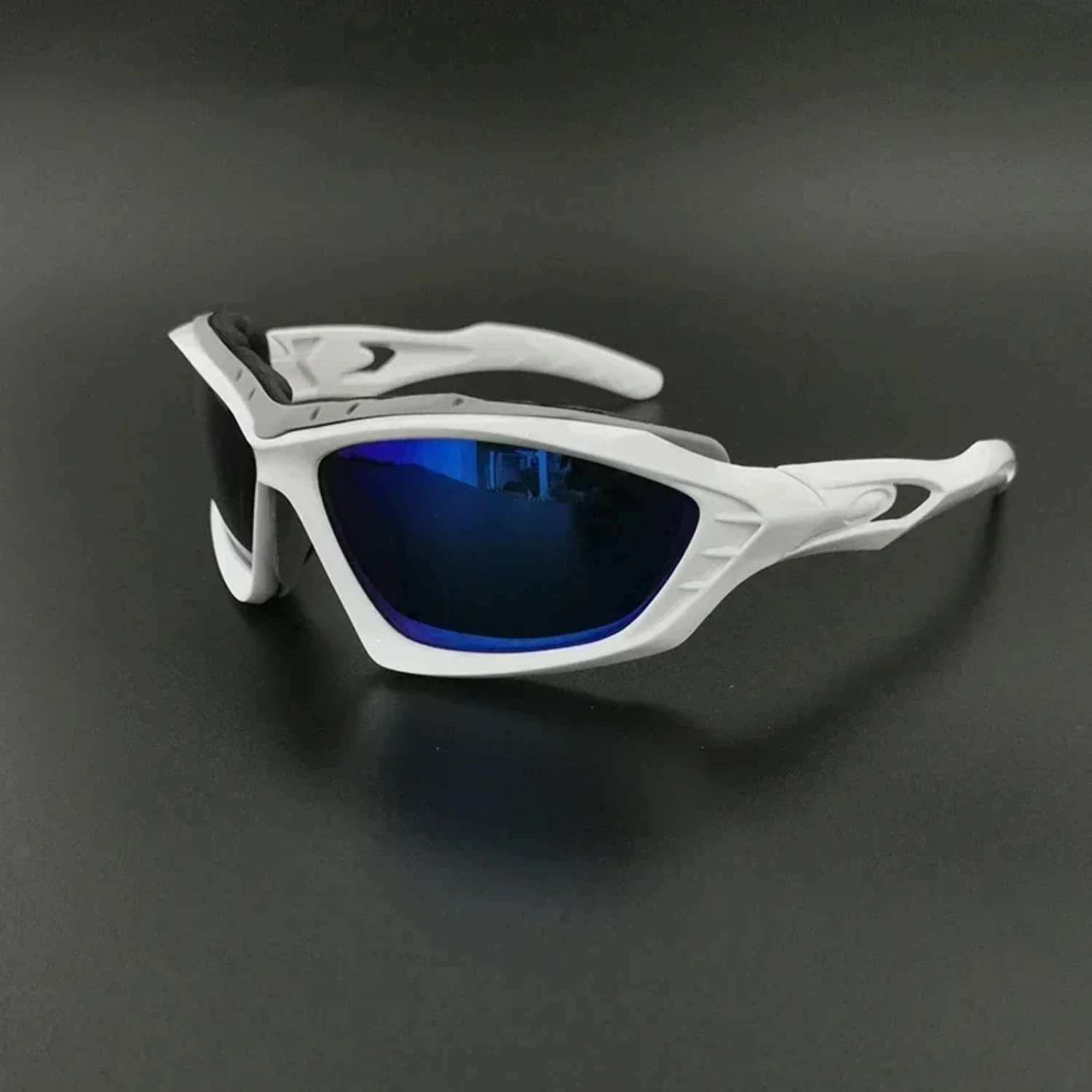 UV400 Sport Sunglasses for Outdoor Running, Riding, Fishing, MTB Cycling. Road Bike Case. Women Men Bicycle Eyewear.