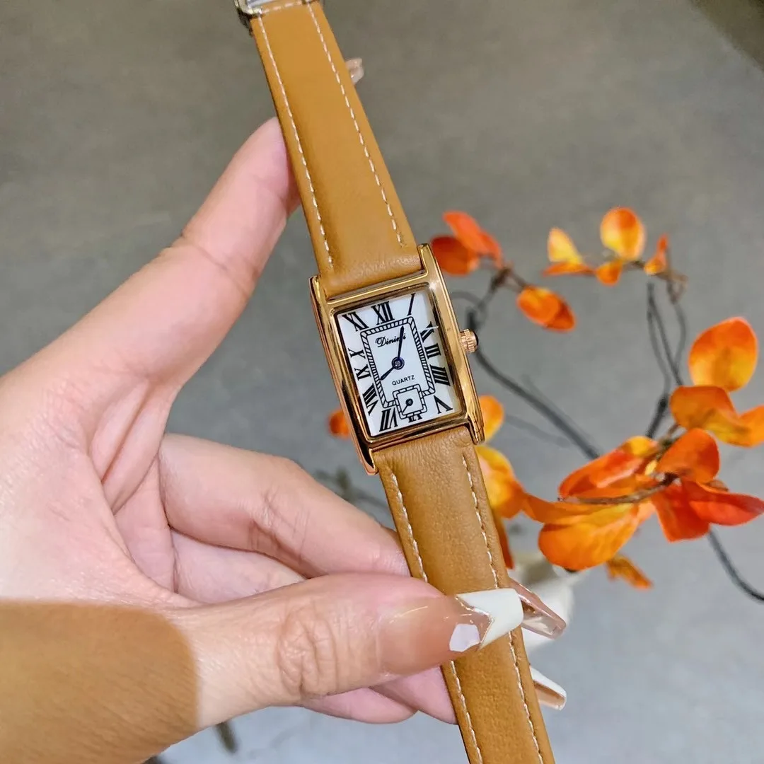 Vintage Neutral Women Square Watches Old Fashion Roman Antique Wrist watch Quartz Rectangle Leather Strap Steel Watch Relogios