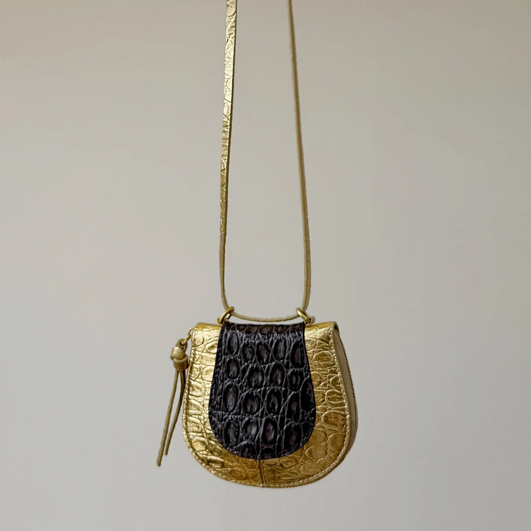 Mendy Gold Crocodile Embossed Saddle Bag Women Vintage Y2K Style Party Evening Luxury Designer Minimalist Work Office Original