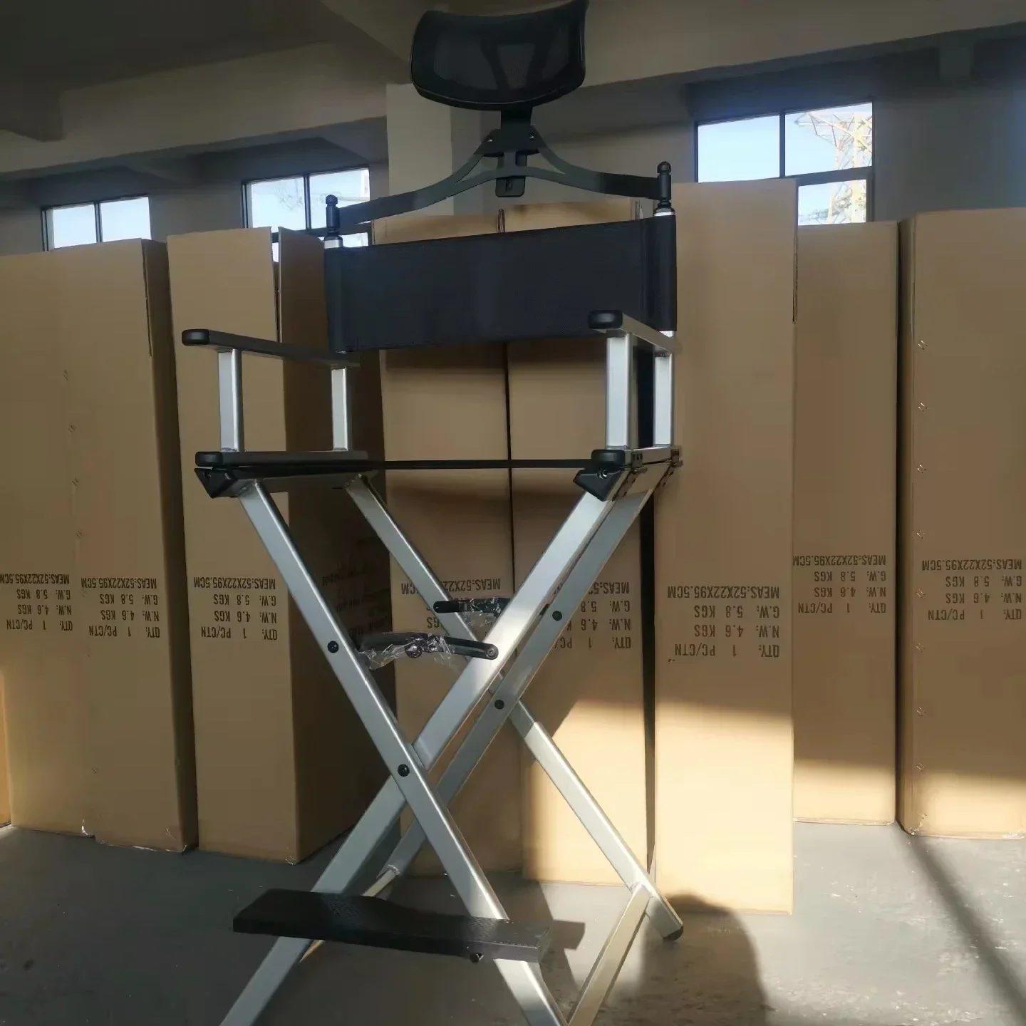 

Hot Sale Ready in Stock Aluminum Metal Frame Director Chair Portable Folding Makeup Chair with Headrest