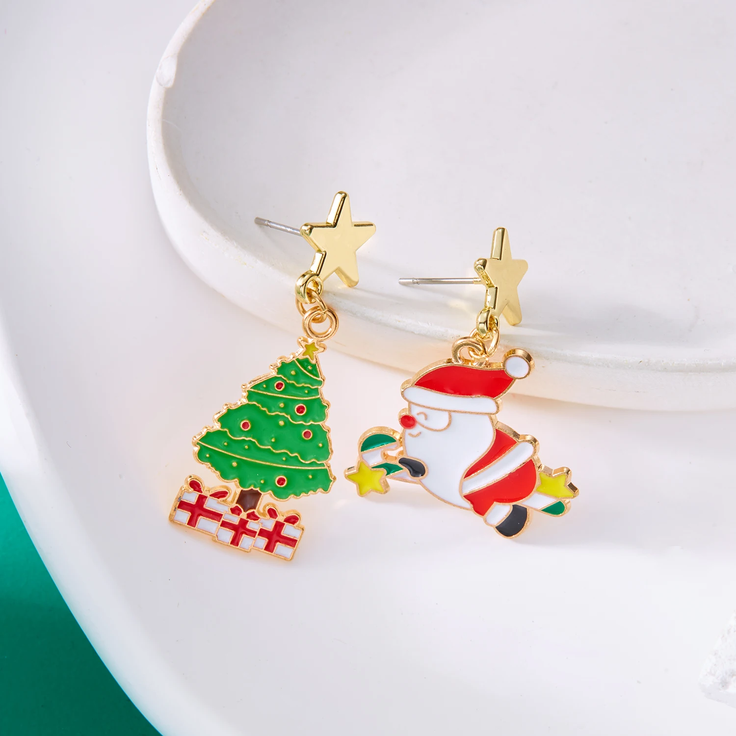 Beweglicher Weihnachtsmann Asymmetrische Lange Quasten-Ohrringe für Frauen Weihnachtsbaum Schneeflocke Stern Zirkon Ohrring Neujahrs-Schmuck – Detail 7
