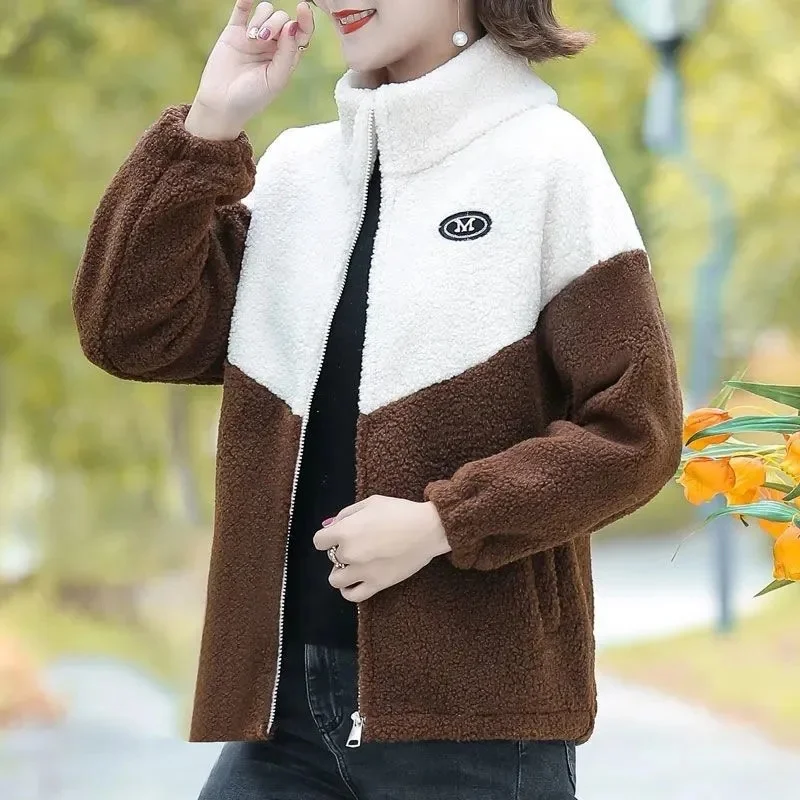 Mẹ Của Mùa Thu Áo Khoác Mùa Đông Với Lambswool Và Bộ Lông Ngắn Dạng Hạt Cashmere Phối Cho Phụ Nữ Nước Ngoài Giả Cừu Cắt Lông Xù Lông