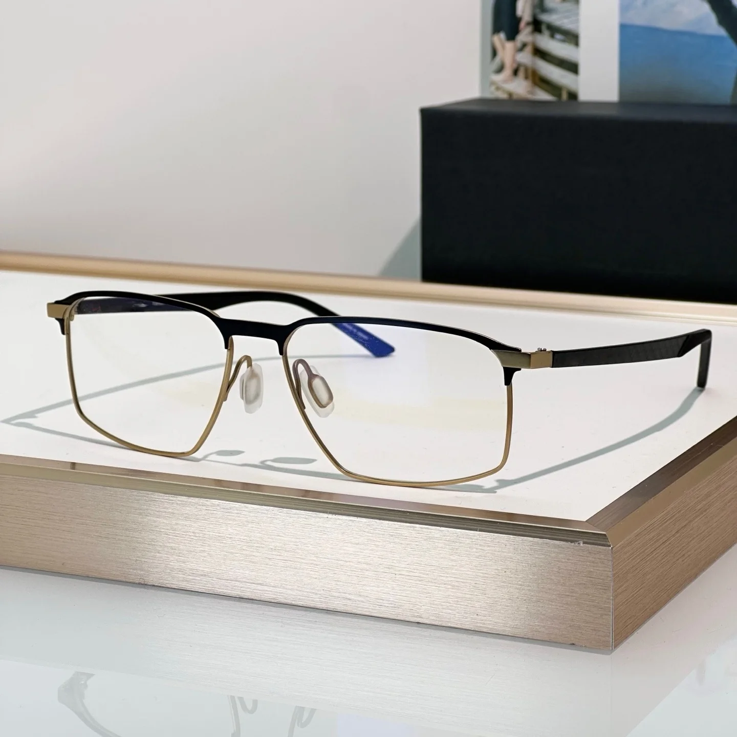 

P8772 Business High Quality Eyeglasses Frames Rectangle Alloy Vintage Men's Glasses Frames High Brand Monturas De Lentes Mujer