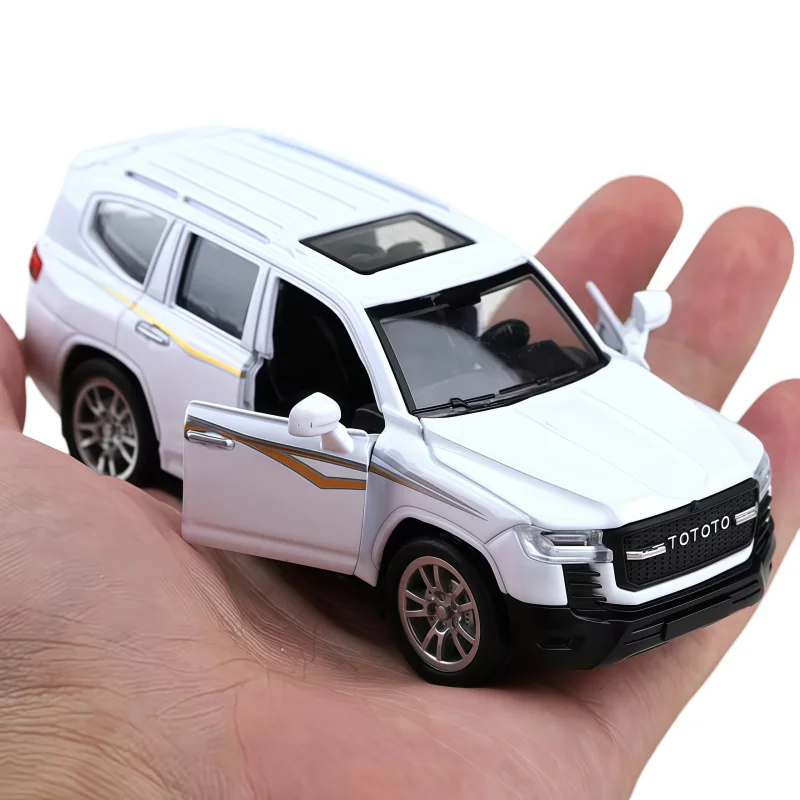 Bagged 1/36 Scale Simulation Off-Road SUV Alloy Car Model, Return Force Metal Toy Car, 3 Colors, Gift, Collectible Decoration