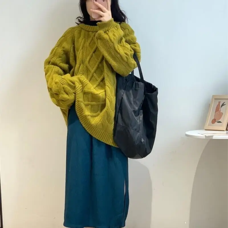 

Женская одежда, утепленный свитер средней длины с капюшоном, осень и зима, новая модель, свободный трикотаж в консервативном стиле, модная новинка