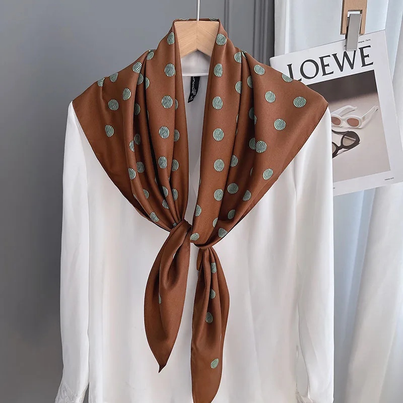 

Fashionable Commuting Scarf Women134x59European and American casual style business scarf, suitable spring and a