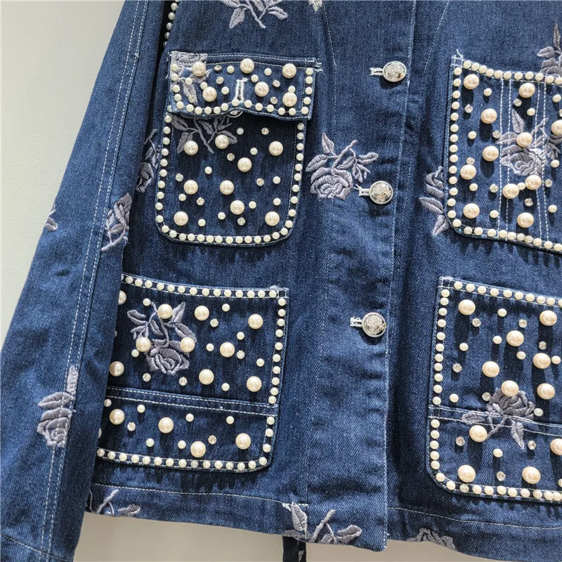 WTHT ผู้หญิงอินเทรนด์เย็บปักถักร้อยดอกไม้ Spliced Pearl DENIM แจ็คเก็ต 2025 ฤดูใบไม้ร่วงแขนยาวหลวมหญิง 1LS2221