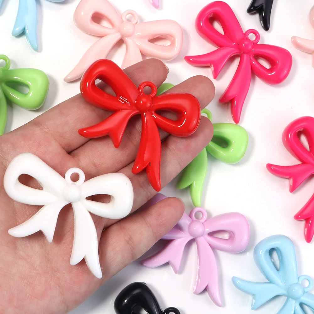 4 Stück 49x40mm Schleife Acryl Charms Bunte Schleife Charms Anhänger für Schmuckherstellung DIY Halskette Telefon Schlüsselanhänger Zubehör