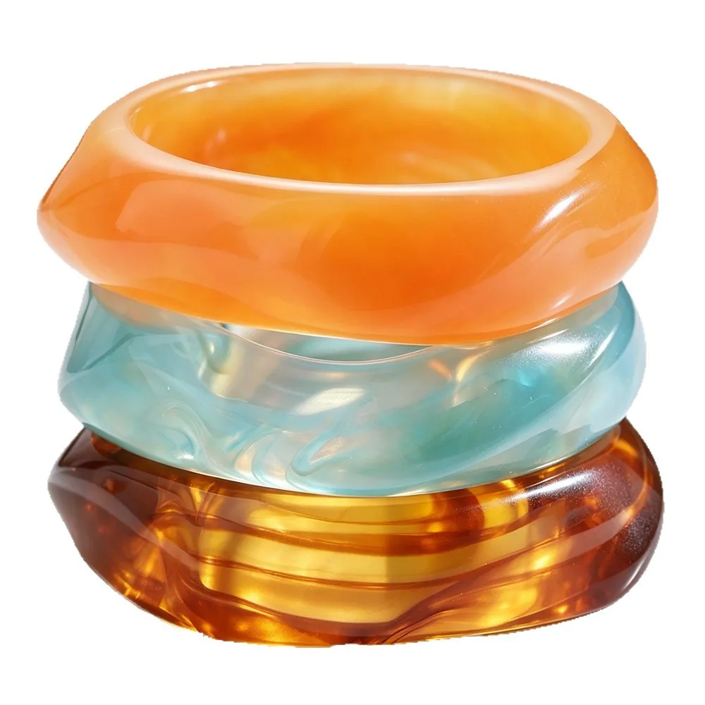 European and American best-selling mirror wide-edge bracelets, unique exaggerated glossy finishes, acrylic resin bracelets