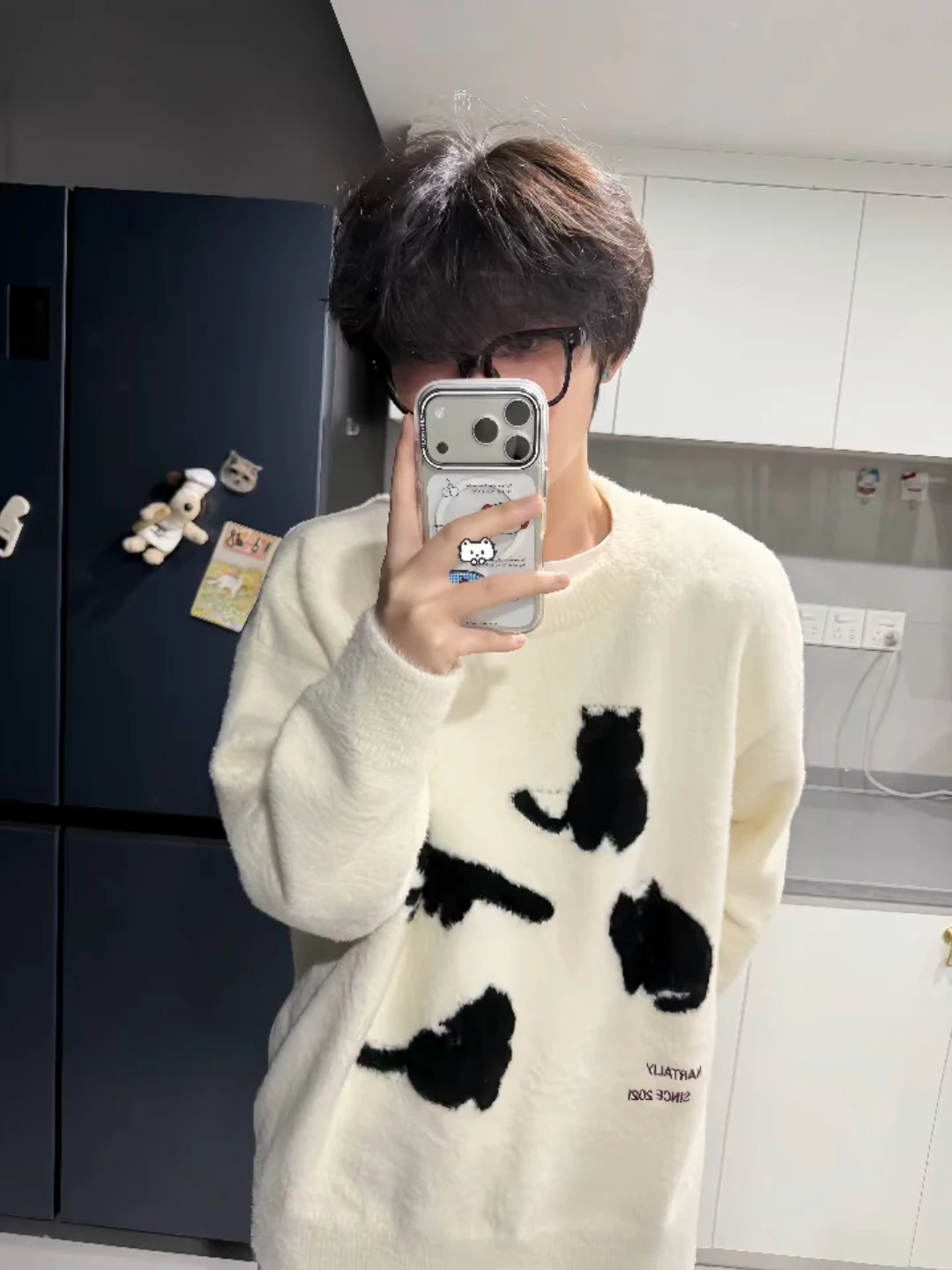 

Cleanfit Cartoon round Ne Sweater Men Winter Warm Camere Knitted irt Lazy Inner Wear Base irt Youth Casual Sle