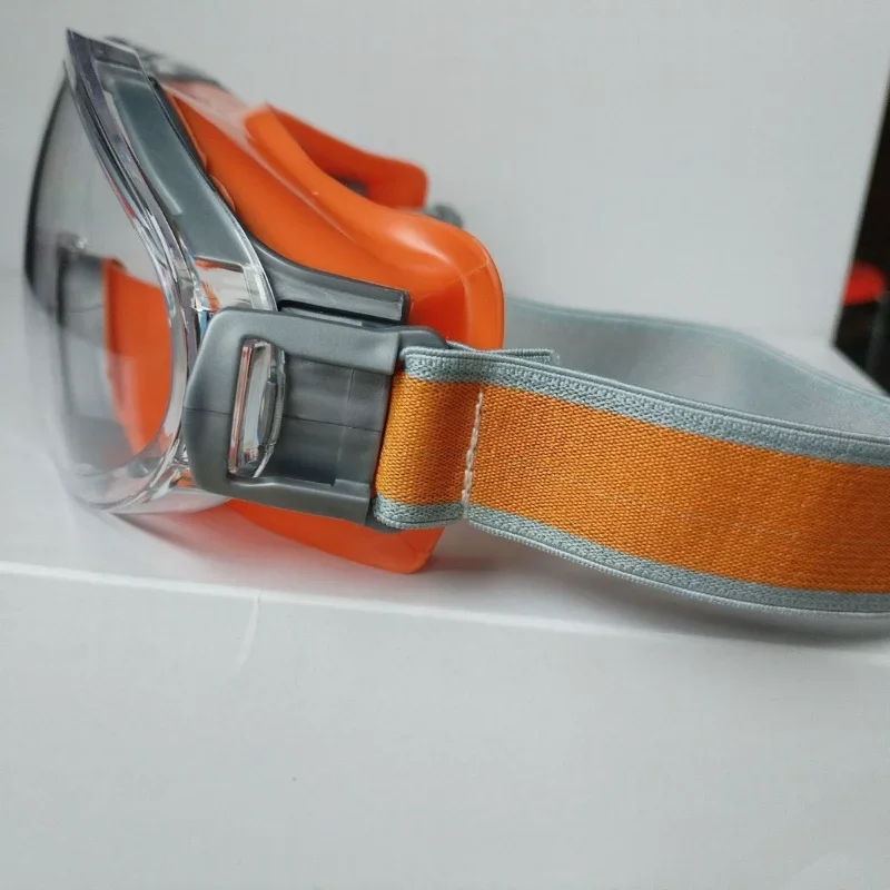 Industrial Labor Insurance Anti-dust, Anti-fog, Anti-scratch, Safety and Impact-proof Cycling Mountaineering Protective Goggles