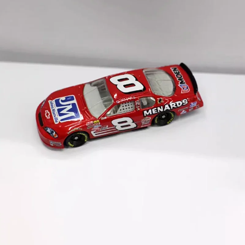 Bulk Diecast 1/64 Scale Alloy No. 8 Racing Car Model Static Collection Decorated Holiday Gifts Toys (No Retail Box)