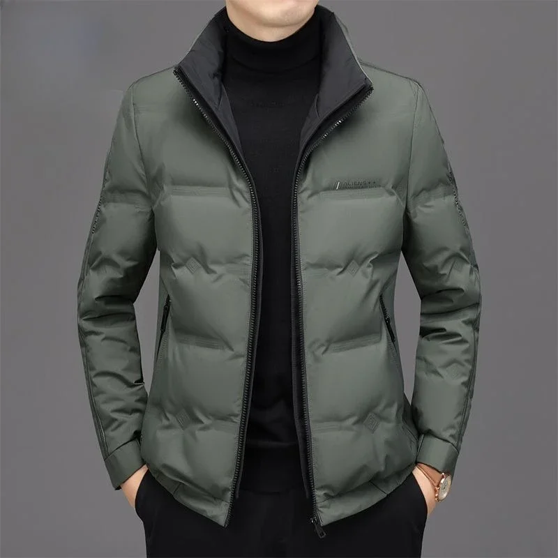 Abrigo de invierno Parkas cortas de talla grande, chaqueta gruesa y cálida nueva para hombre, prendas de vestir a la moda, abrigo con cuello levantado para mediana edad