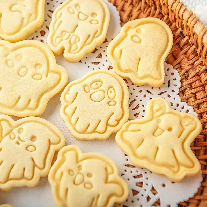 Mini Cartoon Halloween Cookie Cutter Cute Ghost Biscuits Stamper Icing Cutting Mold Fondant Cake Decor Tools Baking Accessories