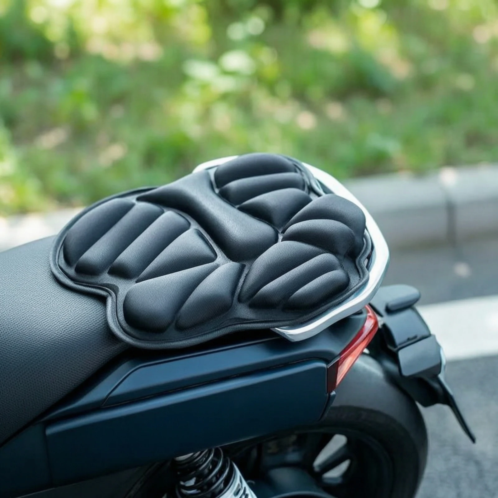 Motorcycle Seat Cushion Cover Contoured Motorbike Seat Cushion Pad Motorcycle Saddle Cover Comfortable Breathable