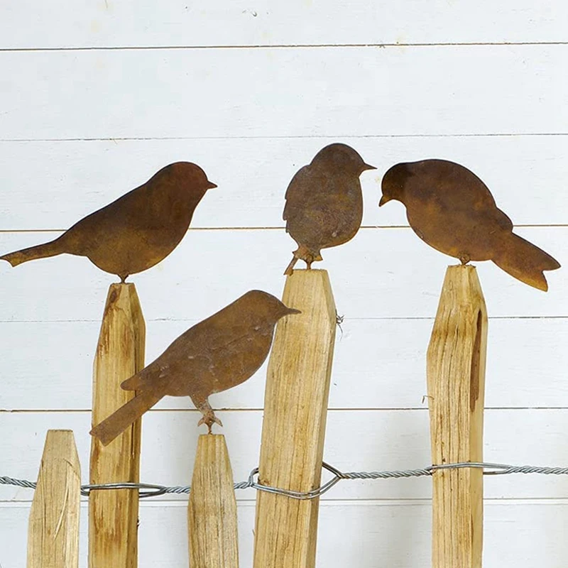 Patina Birds With Screw For Screwing In Wood, 4 Rusty Birds, Metal Rust Garden Decoration Birds Figure, Rust Decoration