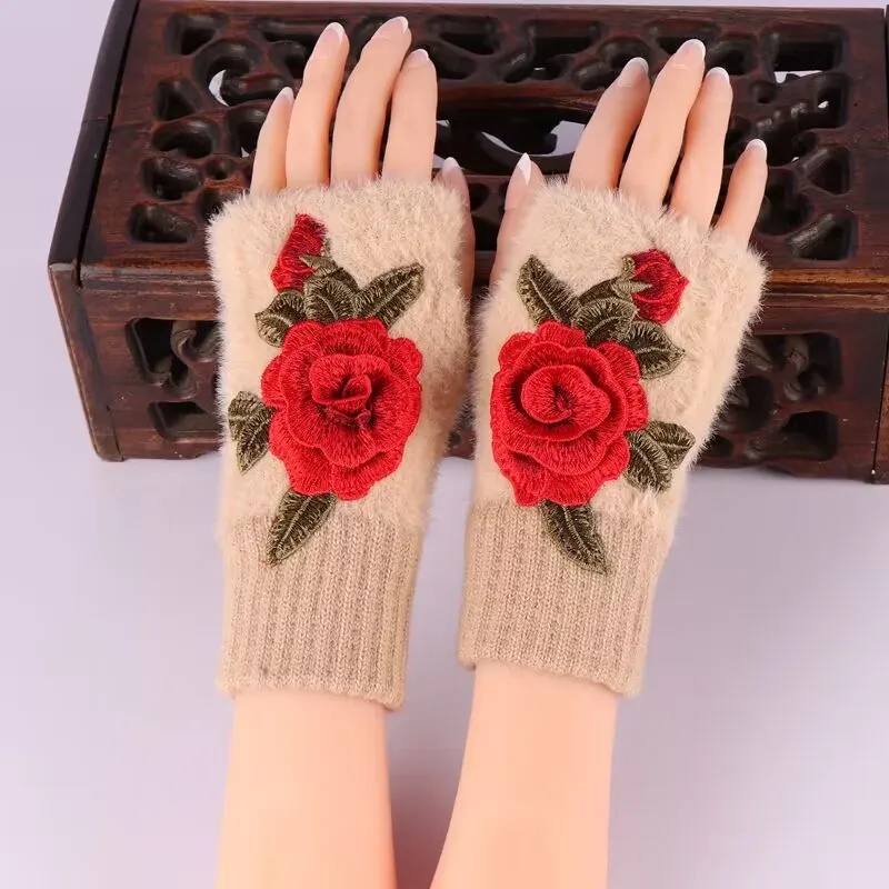 

Fashion Embroidered 3D Floral Half Finger Warm Cotton Gloves Women Touch Screen Autumn Winter Fingerless Gloves Lady