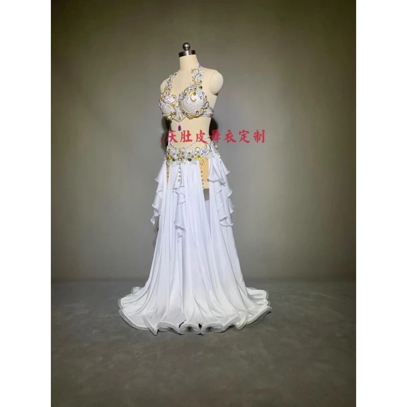 تخصيص ملابس الرقص الشرقي أداء زي تصميم جديد تنوعا افتتاح الرقص الشرقي الصدرية أنيقة كبيرة سوينغ تنورة