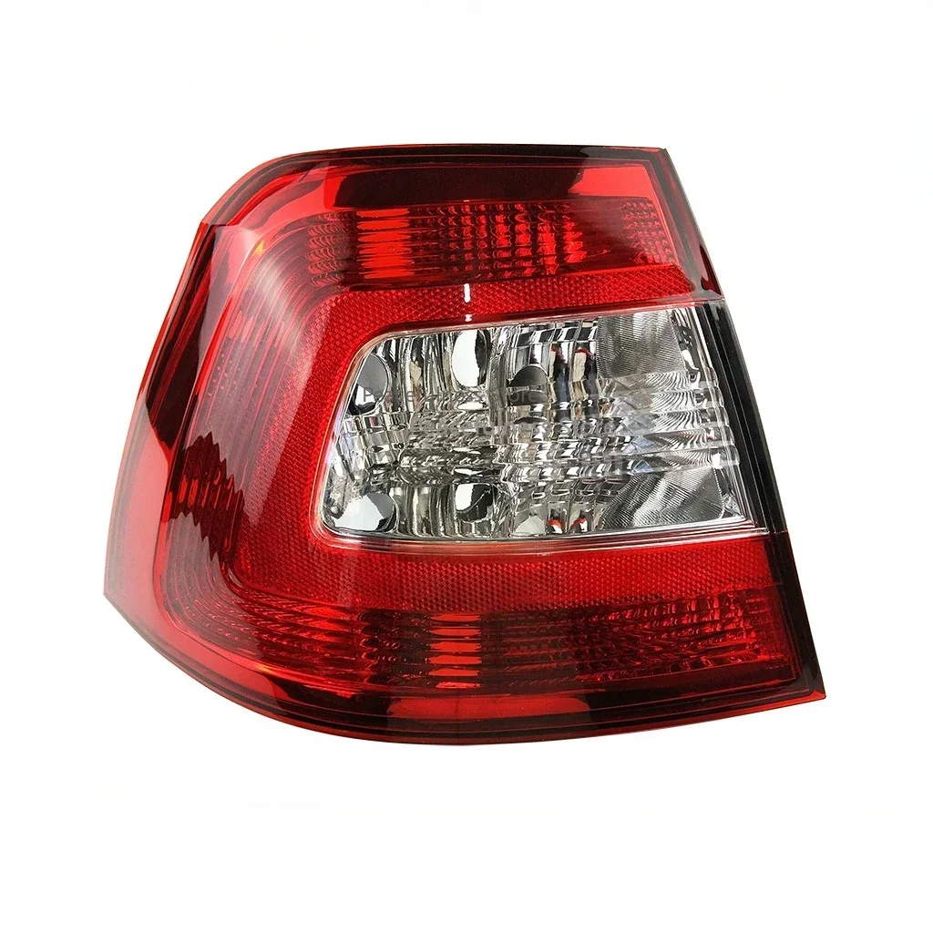 

Suitable for Skoda Sinrui rear taillight assembly 13-17 models Sinrui tail lamp cover brake lamp housing T25EA