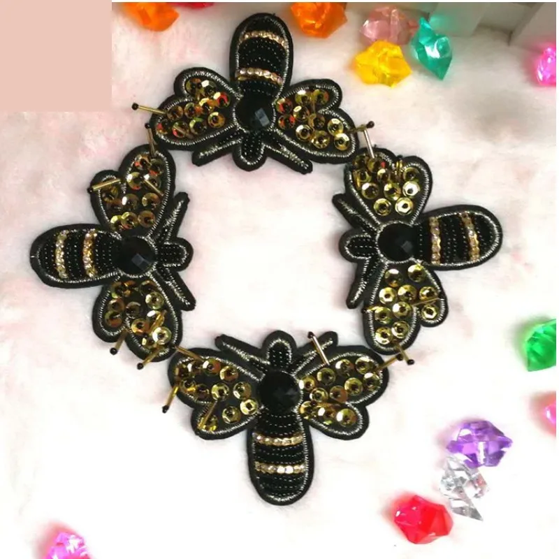 

1PCS Beaded Patch Sewn In Sequin Embroidery Applique Clothing Hat Shoes Bag DIY Bee Accessories Decorative Patch