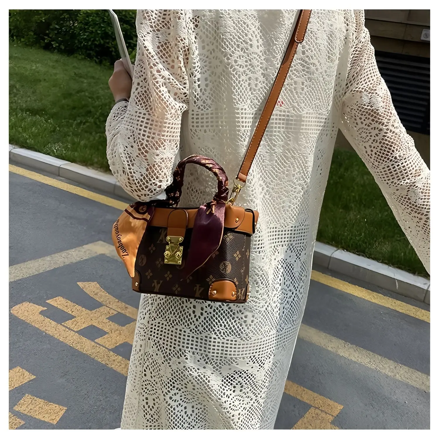 

Vintage Monogram Mini Trunk Box Bag, Silk Scarf Decorated Top Handle, Gold Lock Hardware, Detachable Adjustable Leather Crossbody Strap Retro Women's Shoulder Purse.