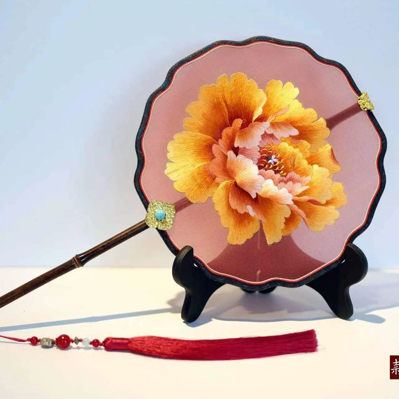 Suzhou Embroidery Fan Handmade Antique Double-Sided Song Dynasty Brocade Covered Circular Chinese Style Han Costume