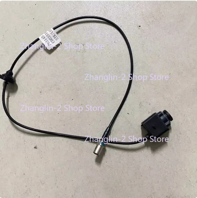 1PC Suitable for SAIC Maxus V90 tailgate camera, reversing camera, reversing safety image, suitable for Maxus V90 rear camera