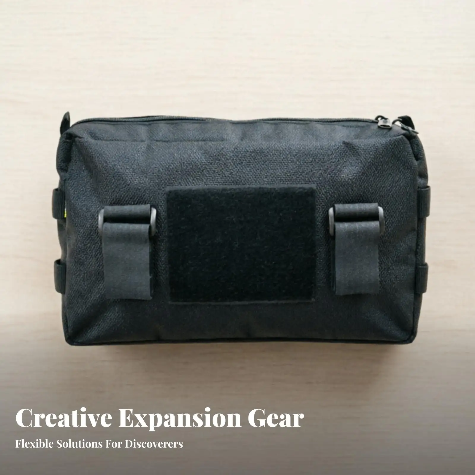 borsa-espandibile-con-chiusura-a-strappo-e-cerniera-superiore-per-sport-all'aperto