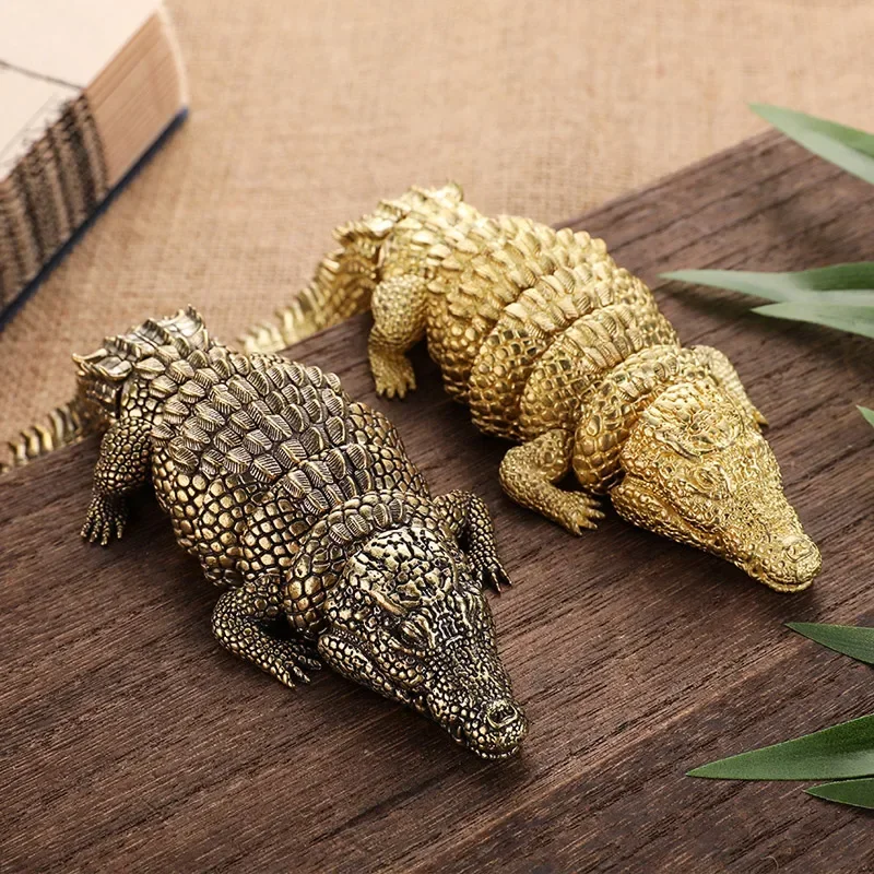 Retro Brass Crocodile Statues Moveable Body Joints Desktop Metal Crafts Ornaments Home Decoration Accompany Children Toy Gifts