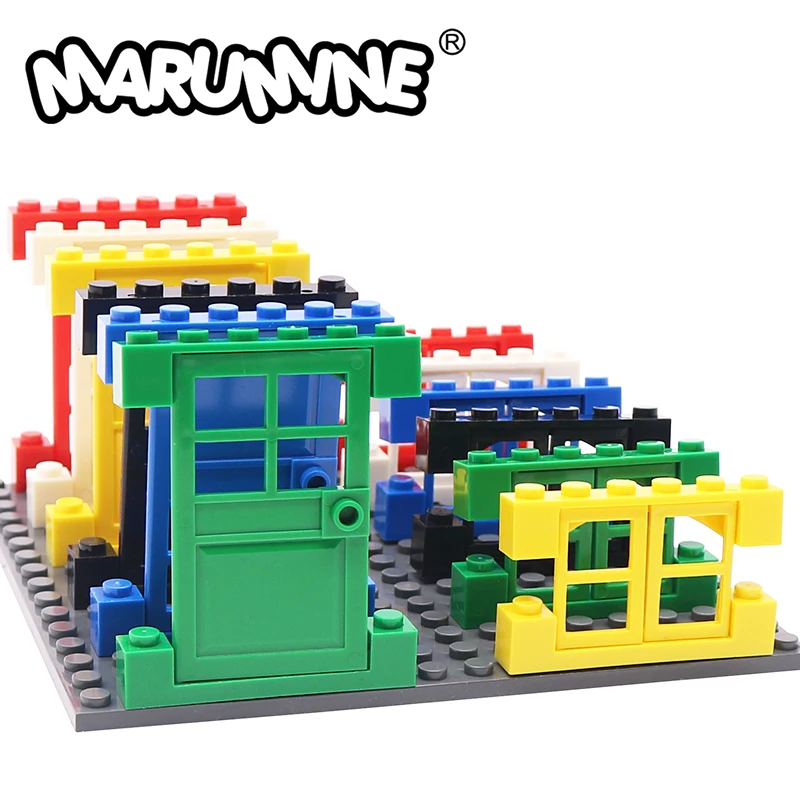 

Marumine 60623 Door with Panes Frame 1x4x6 MOC Bricks with Inside Bow Building Blocks City For Child Accessories DIY House Set