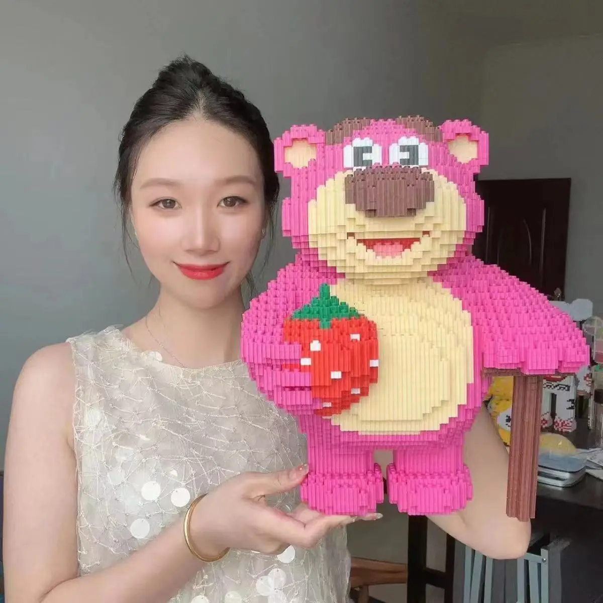 30CM 초대형 딸기 곰 블록 조립 장난감 작은 입자 Lotso 소녀 학생 축제 선물 소년 퍼즐 블록