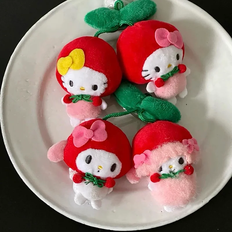 Kawaii Cherry Sanrio My Sweet Piano Hello Kitty Pachacco juguete de peluche llavero broche mochila colgante decoración chica regalo de vacaciones