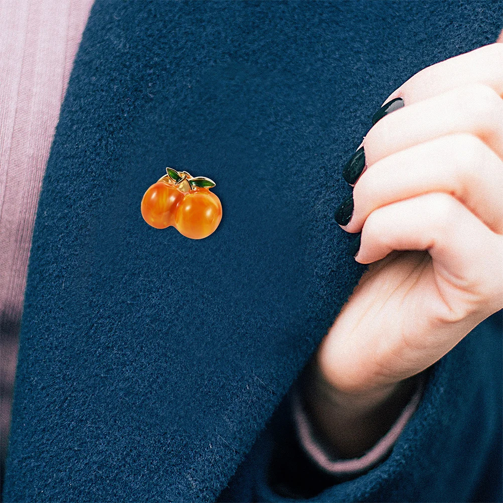 

2Pcs Yellow Peach Brooch Pin Cute Cartoon Fruit Clips Summer Collar Lapel Pins for Women Girls Dresses Shirts Summer Brooch