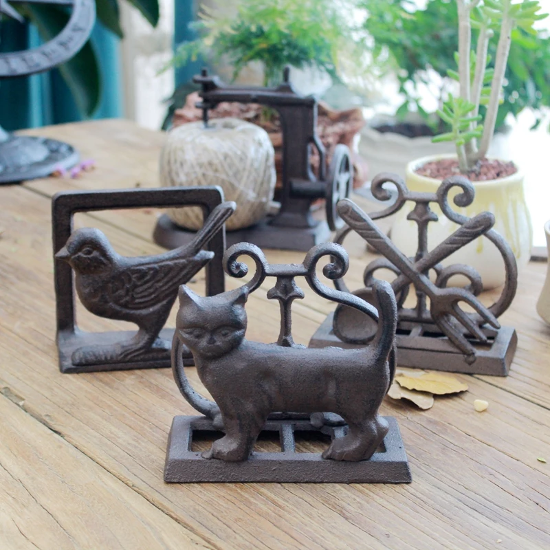 Vintage creative and personalized cast iron handicrafts, business card holders, decorative ornaments