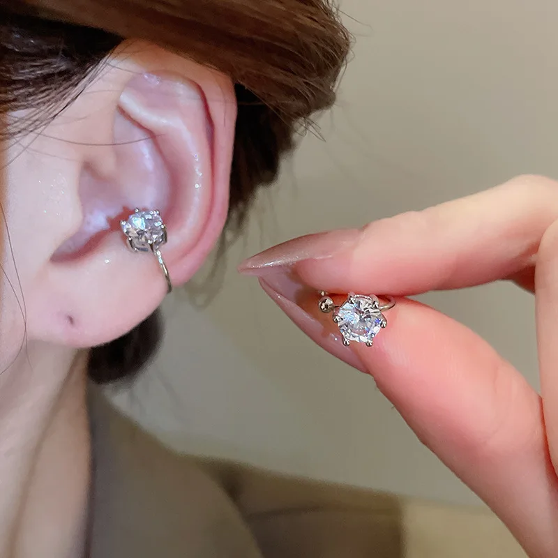 DOO MEI Shiny Zircon Ear Cuff No Piercing Earrings Silver Color Crystal Ear Clip for Women Minimalist Fashion Ear Jewelry