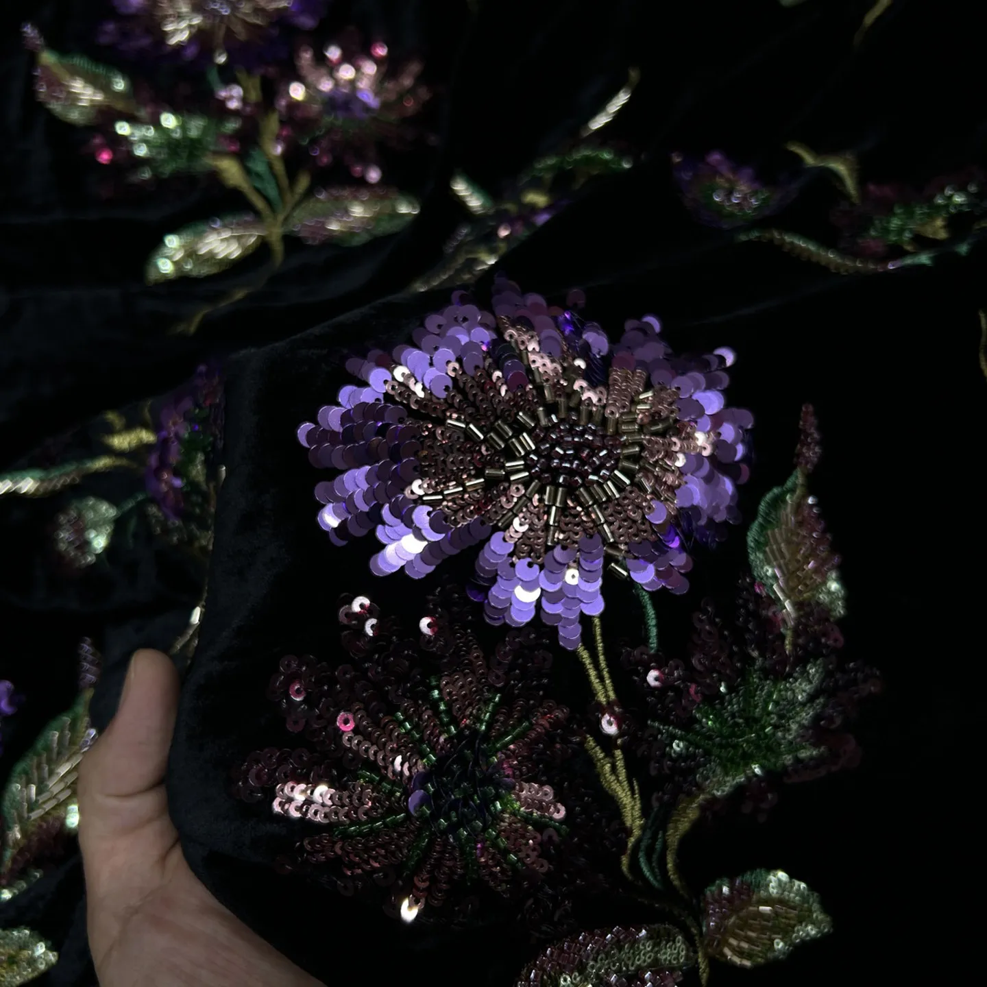 Machine Embroidery Sequined Silk Velvet Fabric Silk Velvet Fabric Embroidered High-End