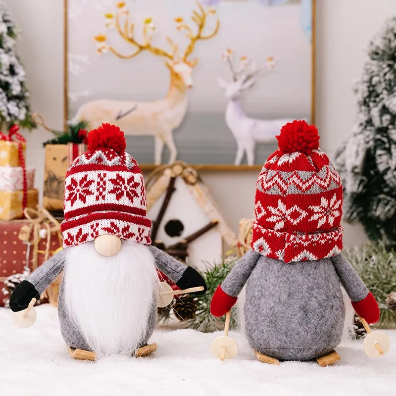 Gnomo natalizio in stile nordico, ornamento carino, bambola senza volto, palla di pelo, cappello lavorato a maglia, design con bambola a slitta nordica, nuova decorazione nana