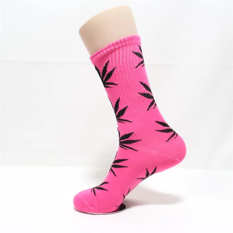 Street Style Men Skateboard Cotton Socks 10 Pairs/Set Colorful Maple Leaf Men\'s High Knee Weed Long Socks