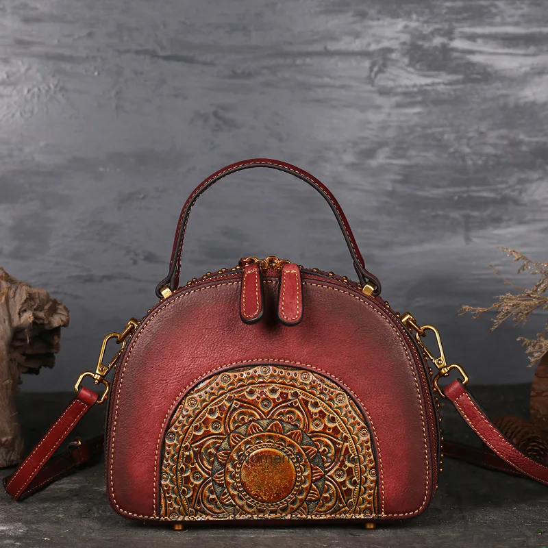 

2025 Women's New Retro Genuine Leather Handbag Ethnic Style Fashion Shoulder Bag Versatile Crossbody Bag