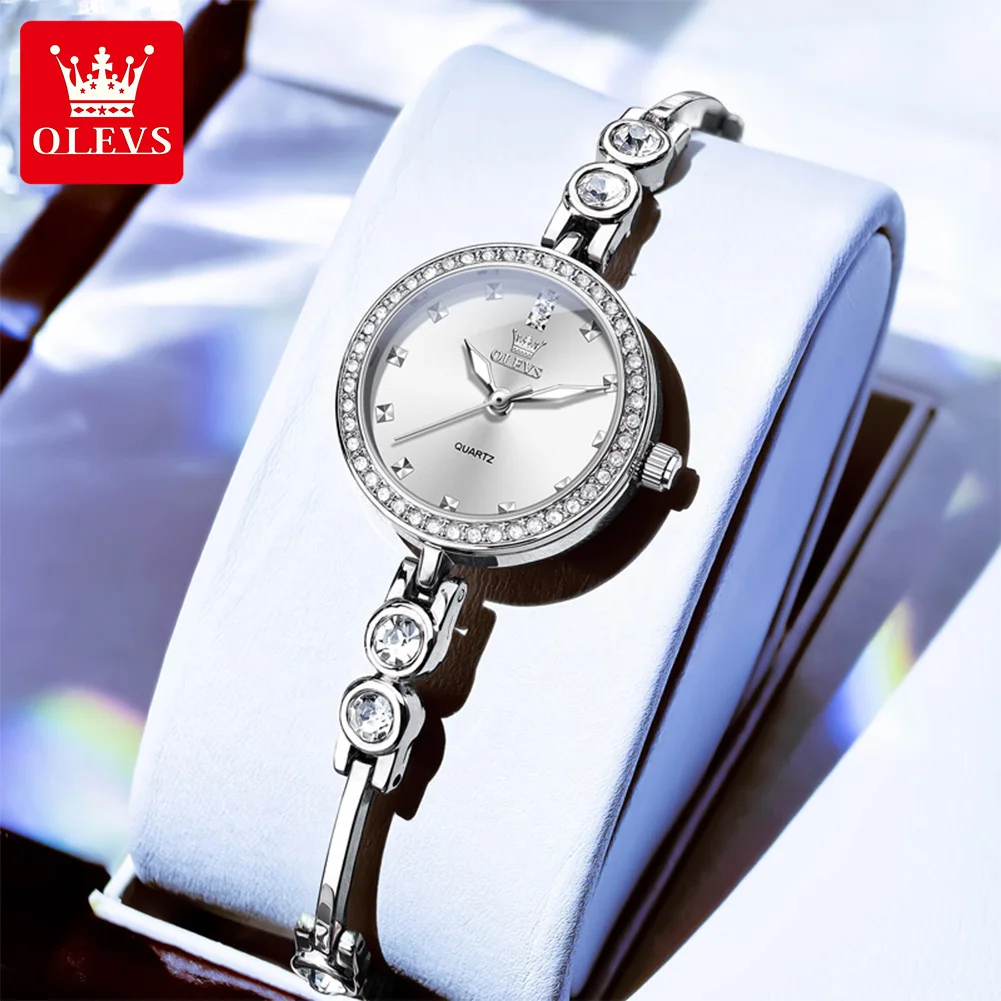 silver white
